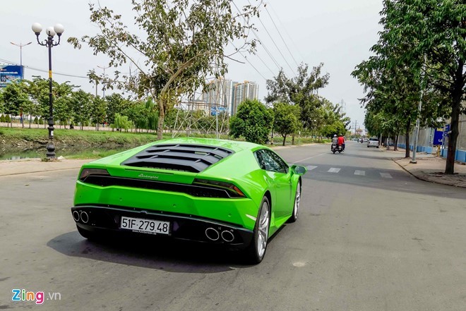 Ca dan sieu xe Lamborghini 